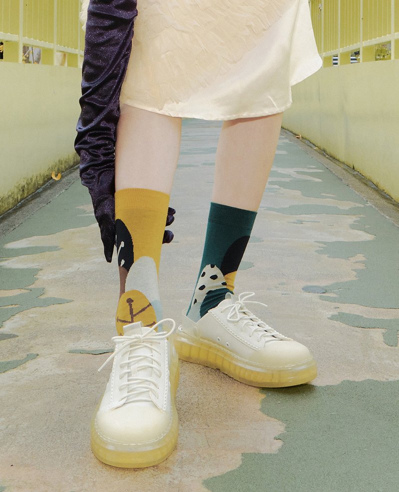 MOC021 Lush Hill 葱郁山丘有机棉袜 - 袜子 - 棉．麻 绿色