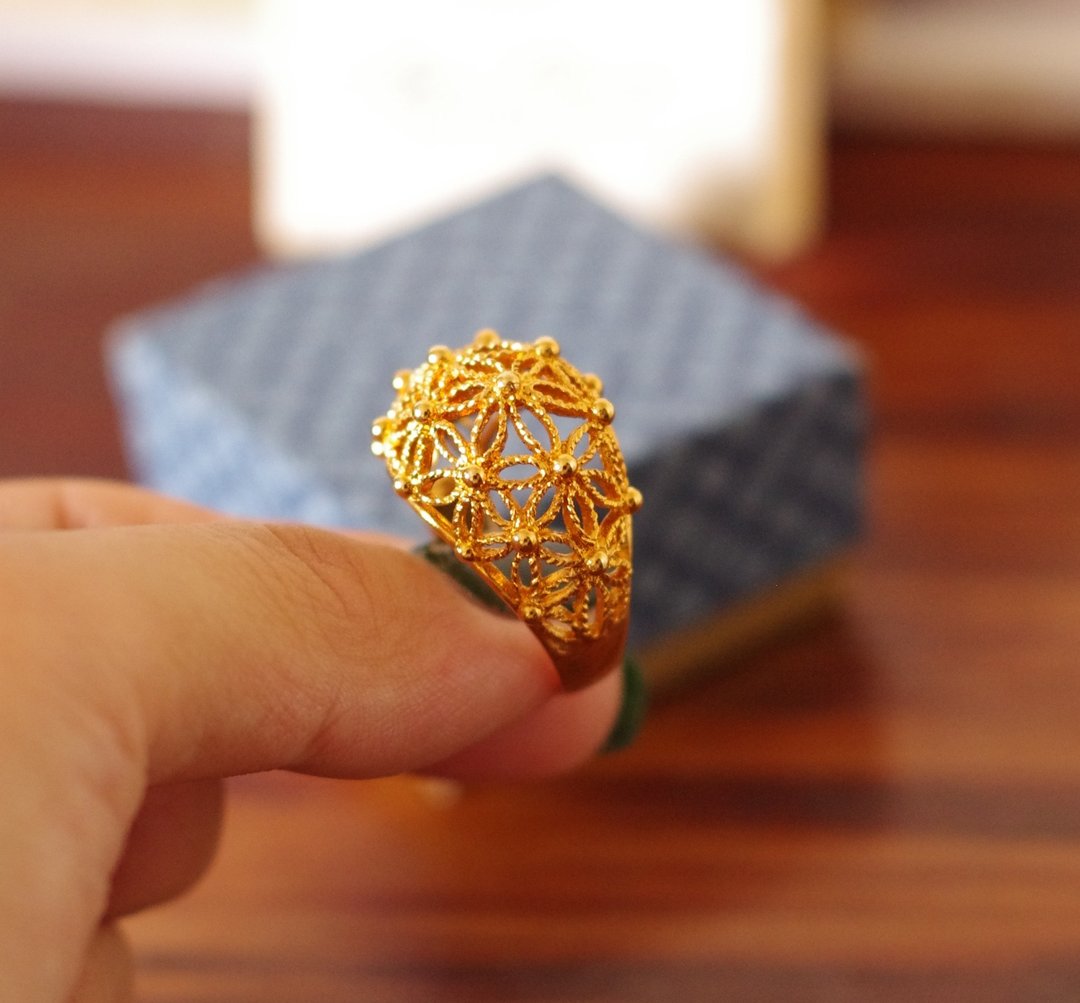 古董AVON 1979年金色蕾丝雕花宽版戒指 美规9号 RIN112 - 戒指 - 其他金属 金色