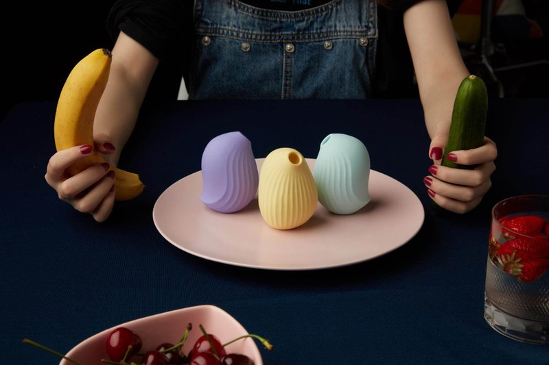 逗豆鳥吸吮震動情趣按摩器小夜燈聖誕禮物/CW - 情趣用品 - 其他材质 粉红色