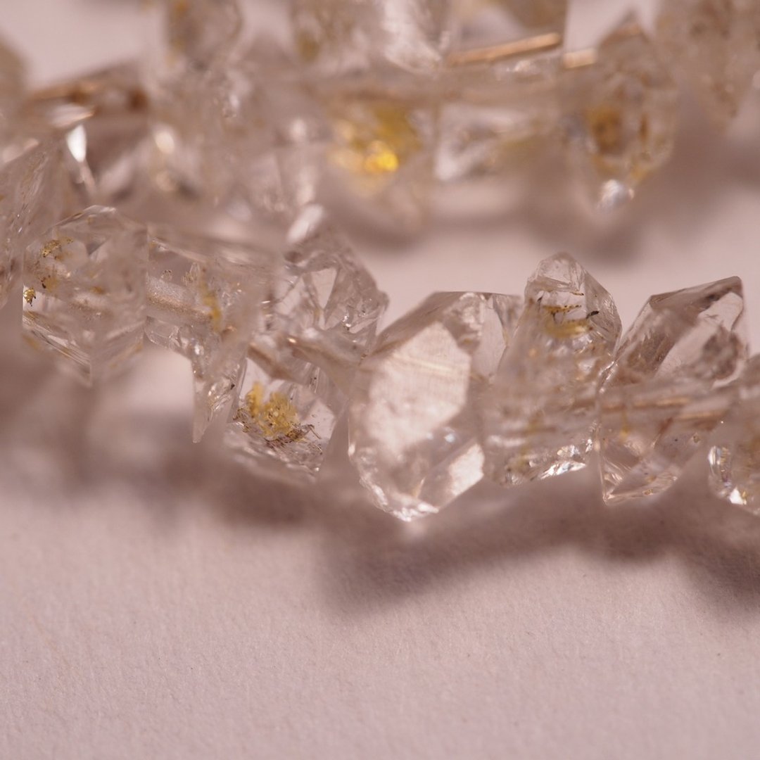 油胆水晶 闪灵钻 纯银项链 Quartz with Petroleum Inclusion - 项链 - 水晶 白色