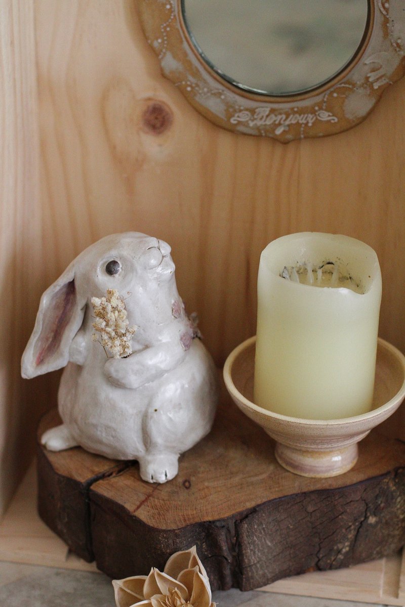 妈咪我爱你 纯手捏可爱兔子摆饰 - 摆饰 - 陶 白色
