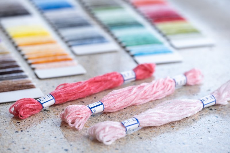 Molle Embroidery thread 3 color set No.101/102/103 - 编织/刺绣/羊毛毡/裁缝 - 绣线 粉红色