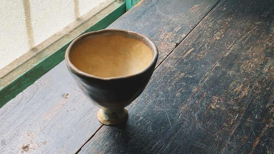 高脚阿丑小茶杯 - 其他杯子 - 陶 咖啡色
