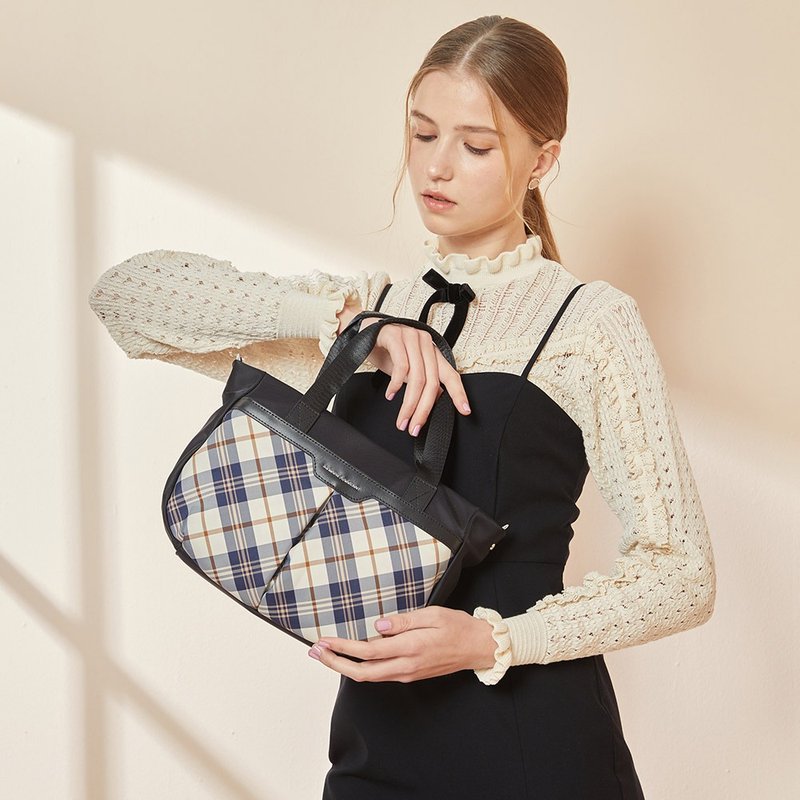 【金安德森】UNIQUE经典格纹 2Way斜侧包-黑色 - 手提包/手提袋 - 尼龙 黑色