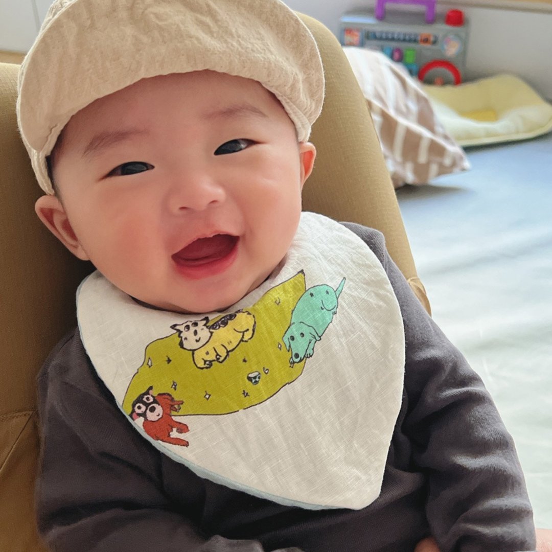 接一口爱印花手工制作双面用 婴儿口水巾/围兜兜 新生儿 弥月礼 - 围嘴/口水巾 - 棉 多色