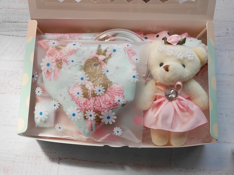 兔兔弥月礼盒 安抚巾 奶嘴收纳袋 小熊娃娃 - 满月礼盒 - 棉．麻 绿色