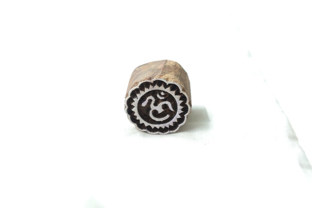 Printwood OM woodstamp : Size 3.5 x 4 cm - 印章/印台 - 木头 