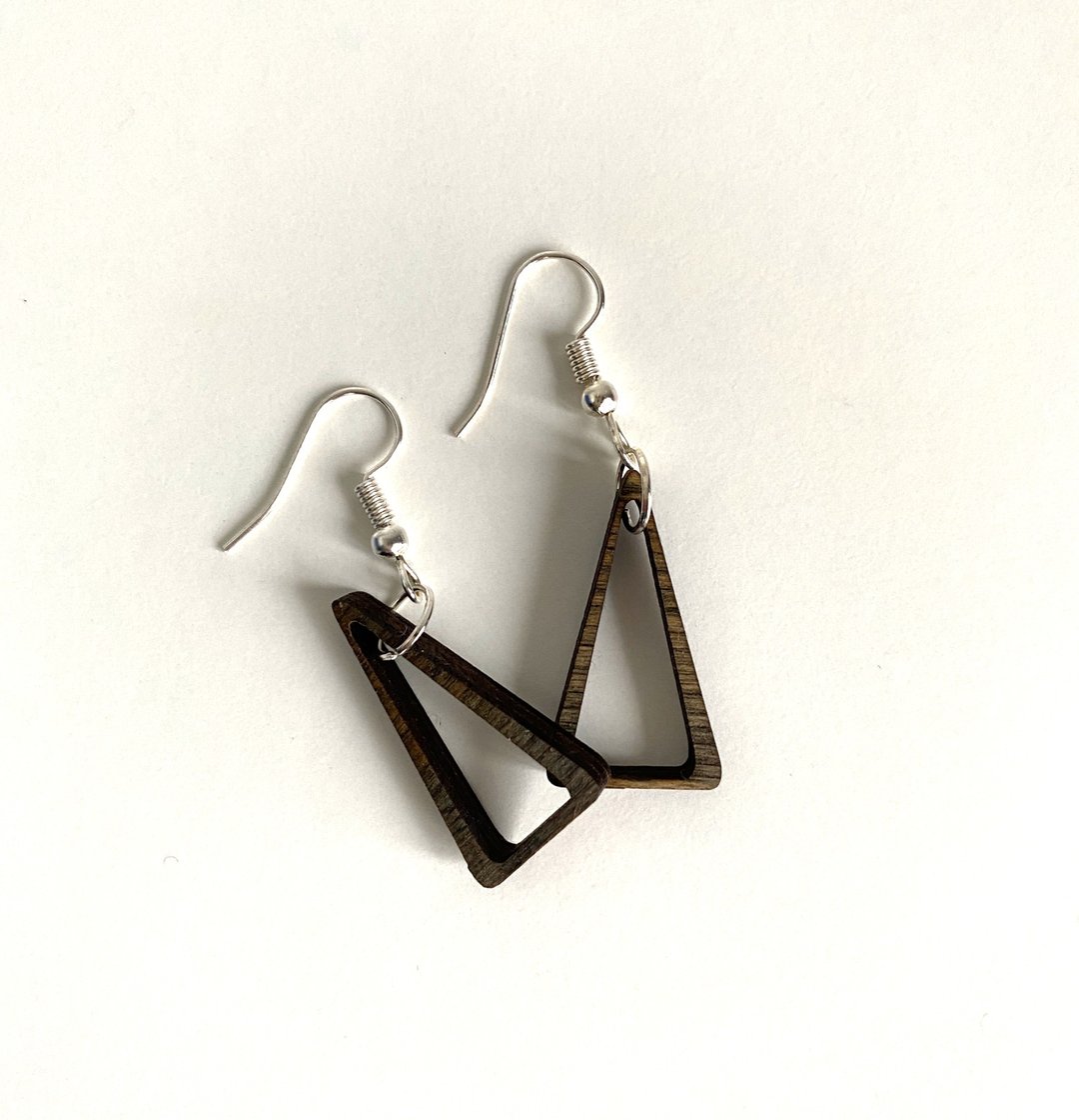 Triangular Wooden Earrings, Earrings Hand Painted Wooden Painted, size 2.5 cm - 耳环/耳夹 - 木头 多色