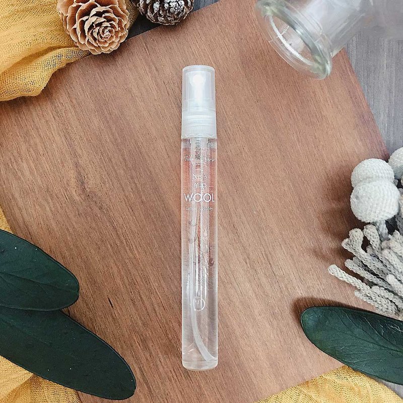 Take a Snooze眯一下 - 迷你空间喷雾10ml/No.3羊毛WOOL - 香水/香膏 - 精油 黄色