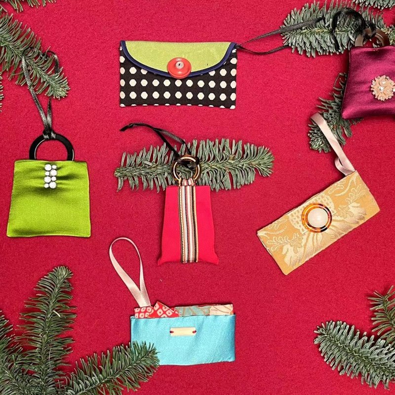 圣诞挂件/车载挂件 新年礼物 吊饰 交换礼物 圣诞树装饰 圣诞礼物 - 吊饰 - 丝．绢 多色
