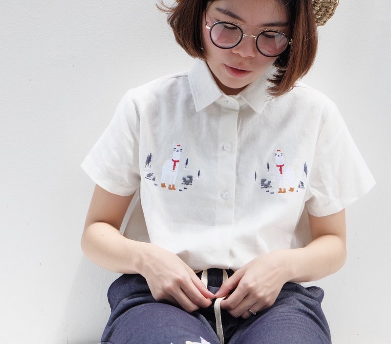 Alpaca Shirt : white color - 女装上衣 - 棉．麻 白色