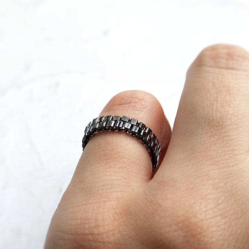 小指珠饰戒指 手工饰品 弹性珠珠戒指 弹力戒指 - 戒指 - 玻璃 黑色