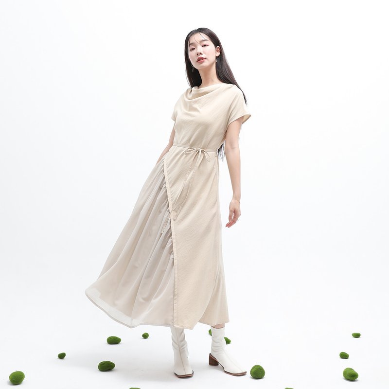 Wuji_无际双层绑带洋装_24SF104_卡其 - 洋装/连衣裙 - 聚酯纤维 卡其色