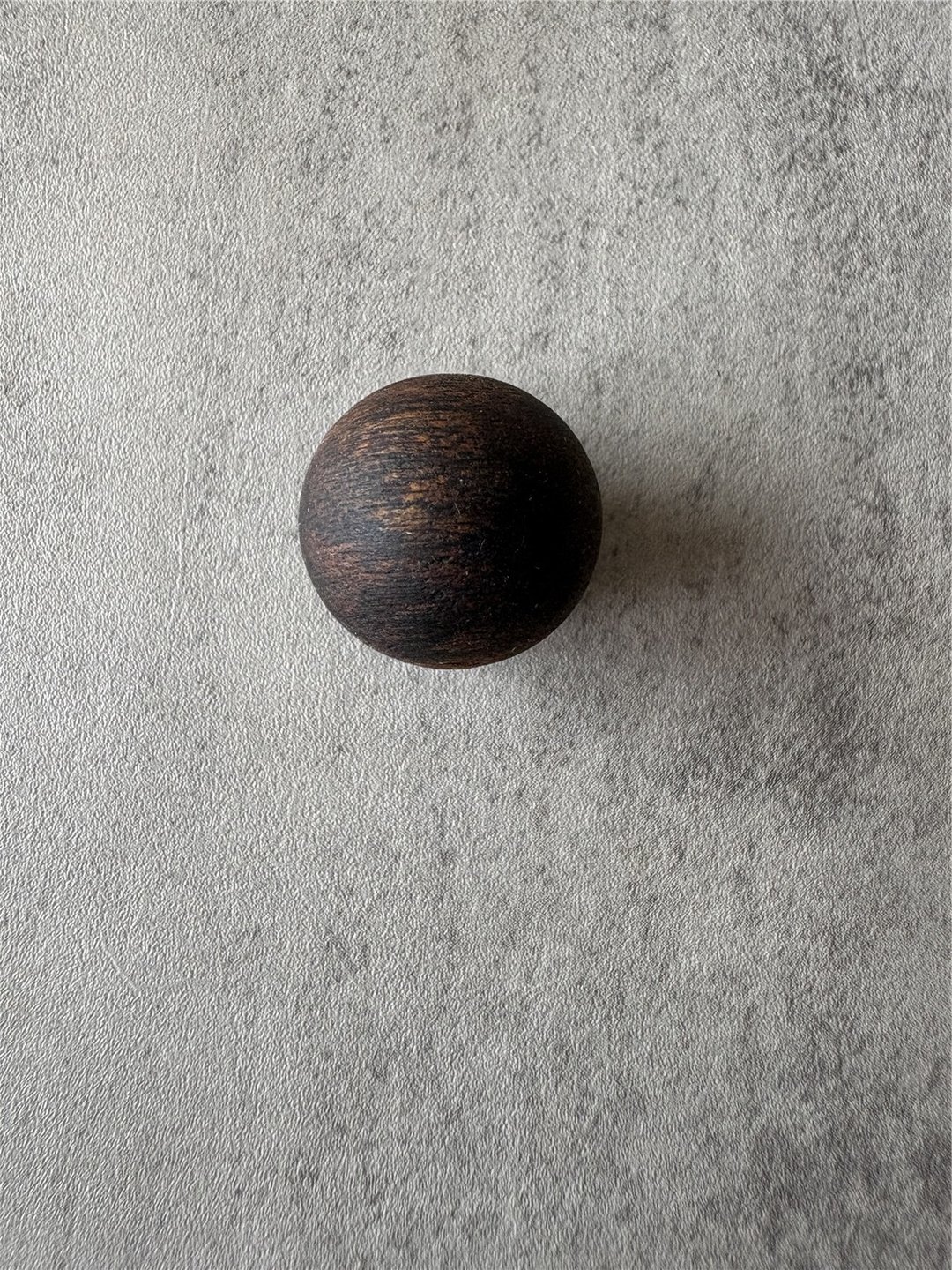 【孤品沉水款】野生芽庄 20mm 沉香乙颗 (5.1g) - 摆饰 - 其他材质 