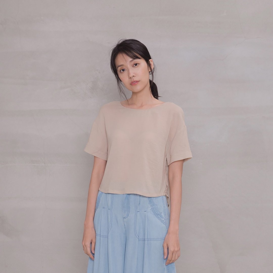 怡然自得宽版短上衣 Self Contented Loose Top T171 - 女装上衣 - 棉 多色