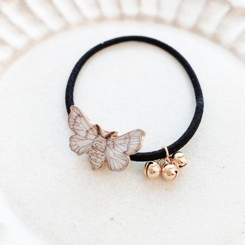 Amulet hair rubber with bells for silk moth - 发饰 - 塑料 白色