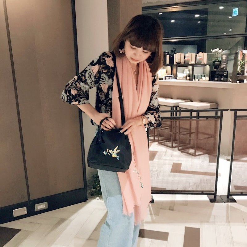 humming 刺绣防水水桶包 - 侧背包/斜挎包 - 绣线 黑色