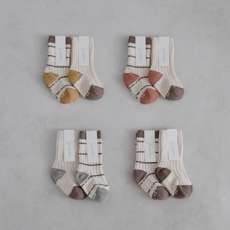 韩国宝宝拼色休闲防滑袜子套装 (1组2双) - 婴儿袜子 - 棉．麻 