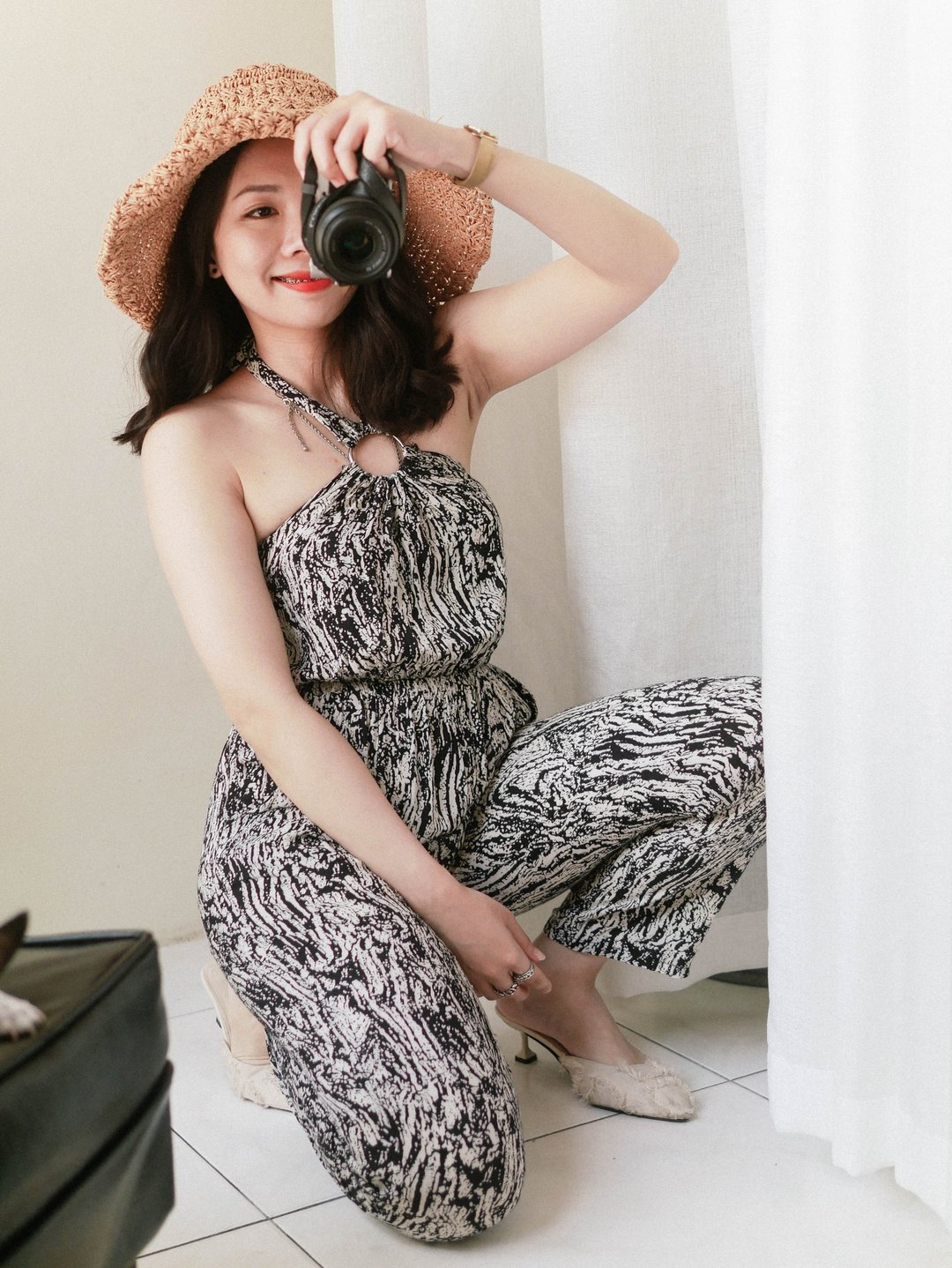 简约经典黑白斑纹夏季透凉时光 古董薄棉质绑带连身长裤 overalls - 背带裤/连体裤 - 棉．麻 黑色