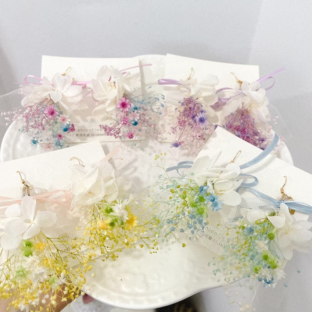 【耳环】永生小星花蕾丝花束耳环 8/11紫苑花屋FB直播介绍 - 耳环/耳夹 - 植物．花 