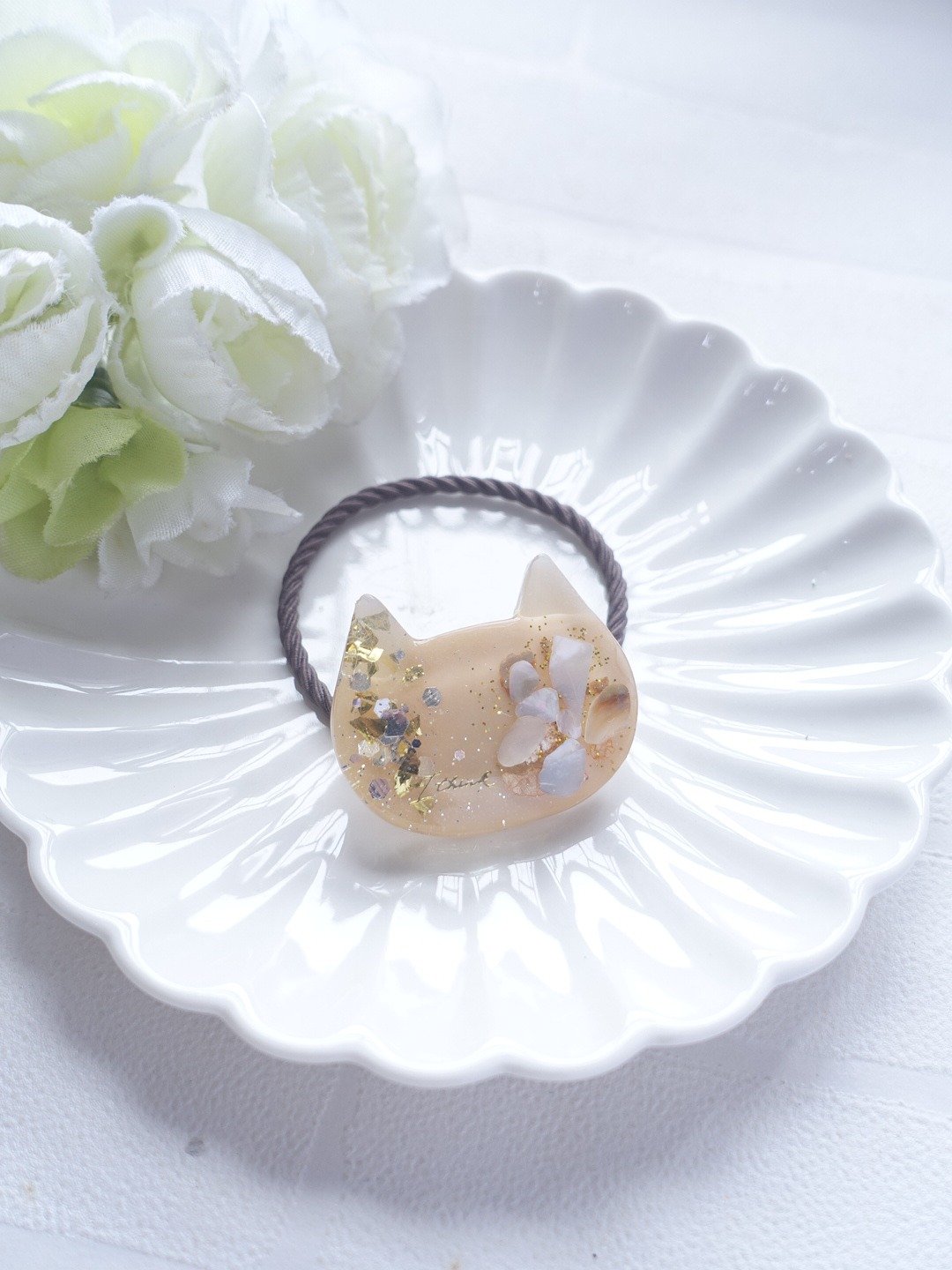 原创手工 猫猫 meow 啡色 发圈  橡筋 Resin hair accessory - 发饰 - 其他材质 