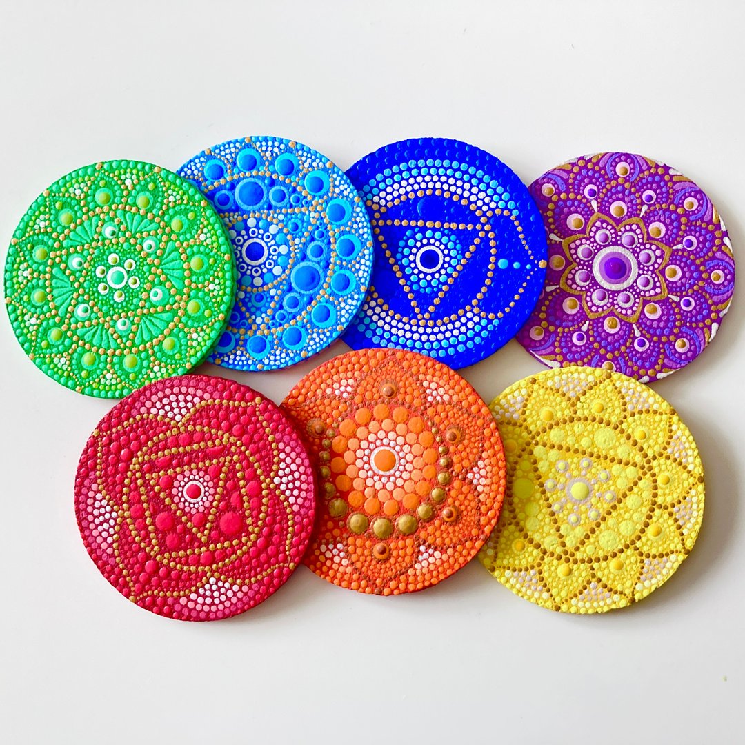 Dot Mandala  Chakra Yantra 9cm Set of 7 - 海报/装饰画/版画 - 软木/水松木 多色