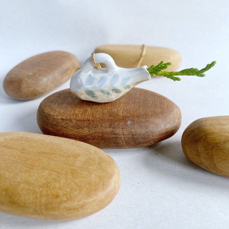 Vase necklace / handmade ceramic - 项链 - 陶 白色