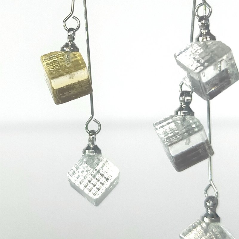 耳环 - 耳环/耳夹 - 塑料 银色