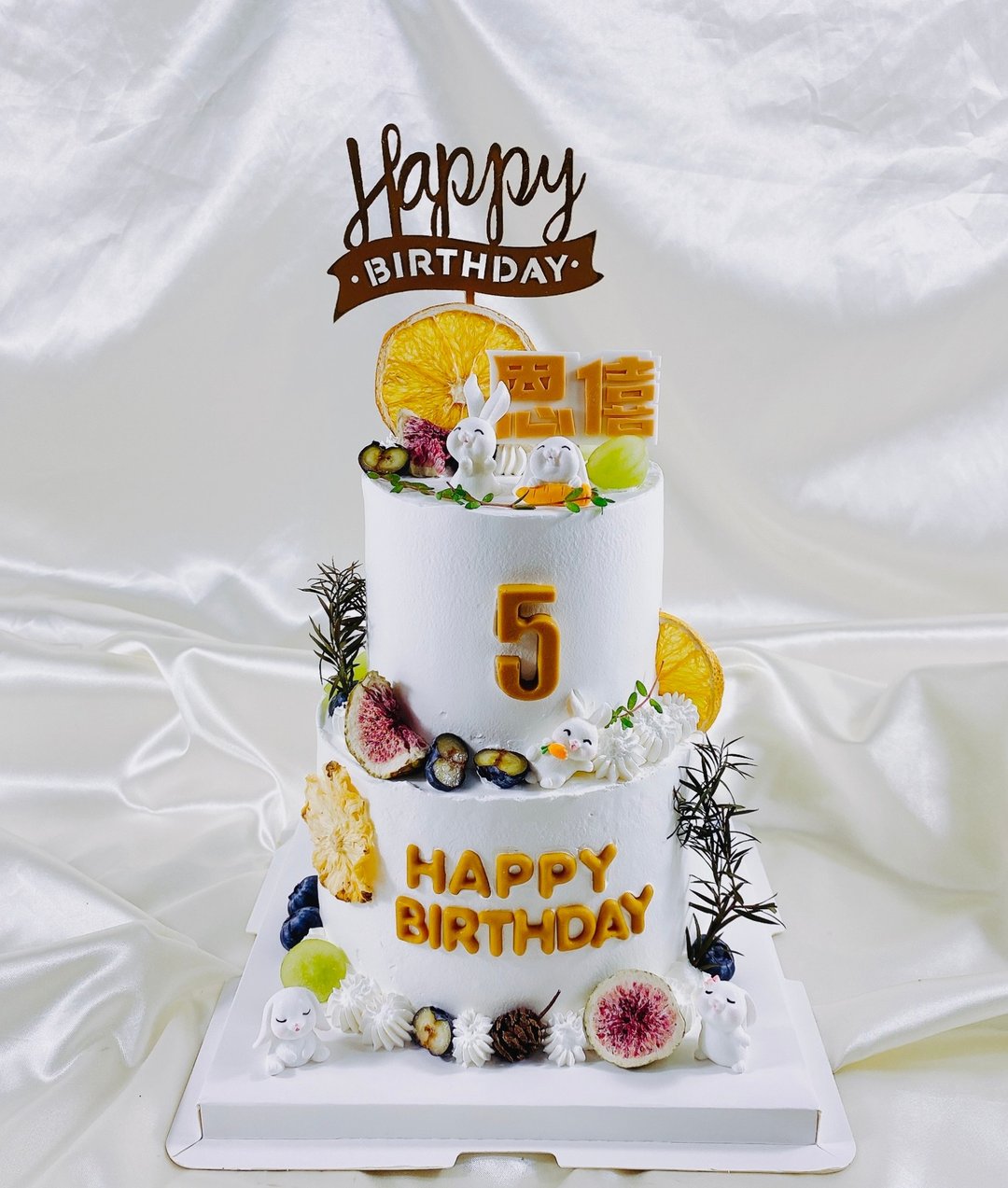 兔兔高原 生日蛋糕 定制化 蛋糕 甜点 弥月 宝宝 4+6寸 面交 - 蛋糕/甜点 - 新鲜食材 白色