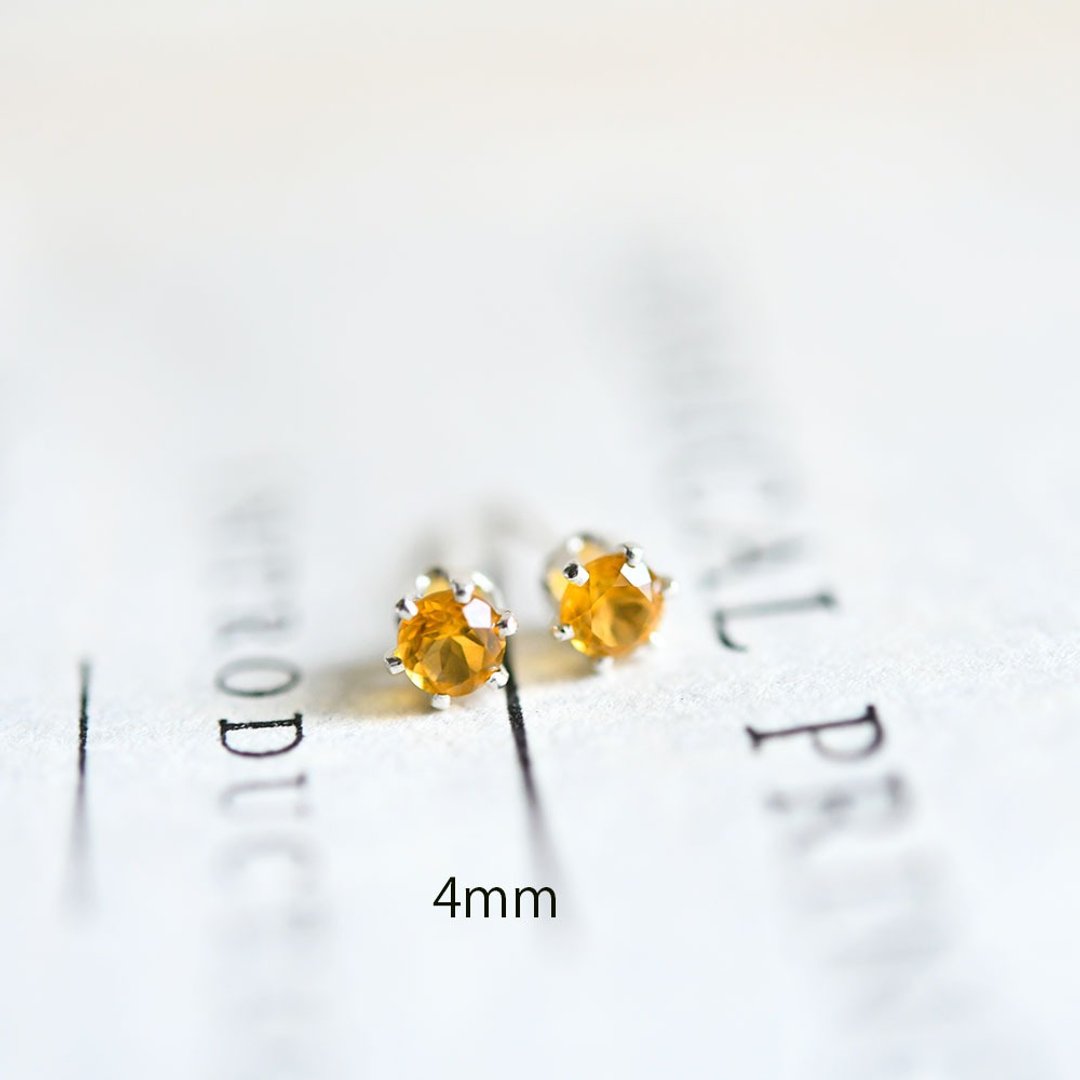 幸运宝石 - 黄水晶 针式耳环 4mm 或 3mm 11 月诞生石 - 耳环/耳夹 - 宝石 黄色