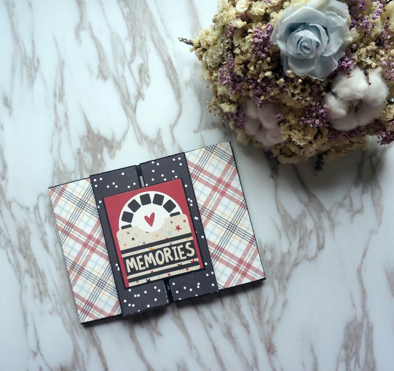 双重惊喜三折卡懒人包 - 卡片/明信片 - 纸 多色