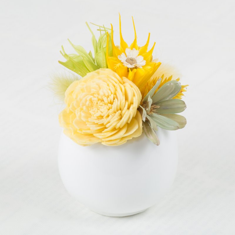 Kinki手作 情人不凋迷你小盆花：芒果霜淇淋 限量 小盆栽 迷你盆栽 小盆花 不凋花 消暑圣品 - 植栽/盆栽 - 植物．花 黄色