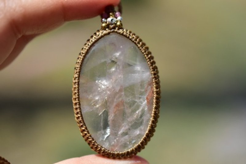 红色内含物 赤铁矿石英 编织坠饰 224 - 项链 - 宝石 透明