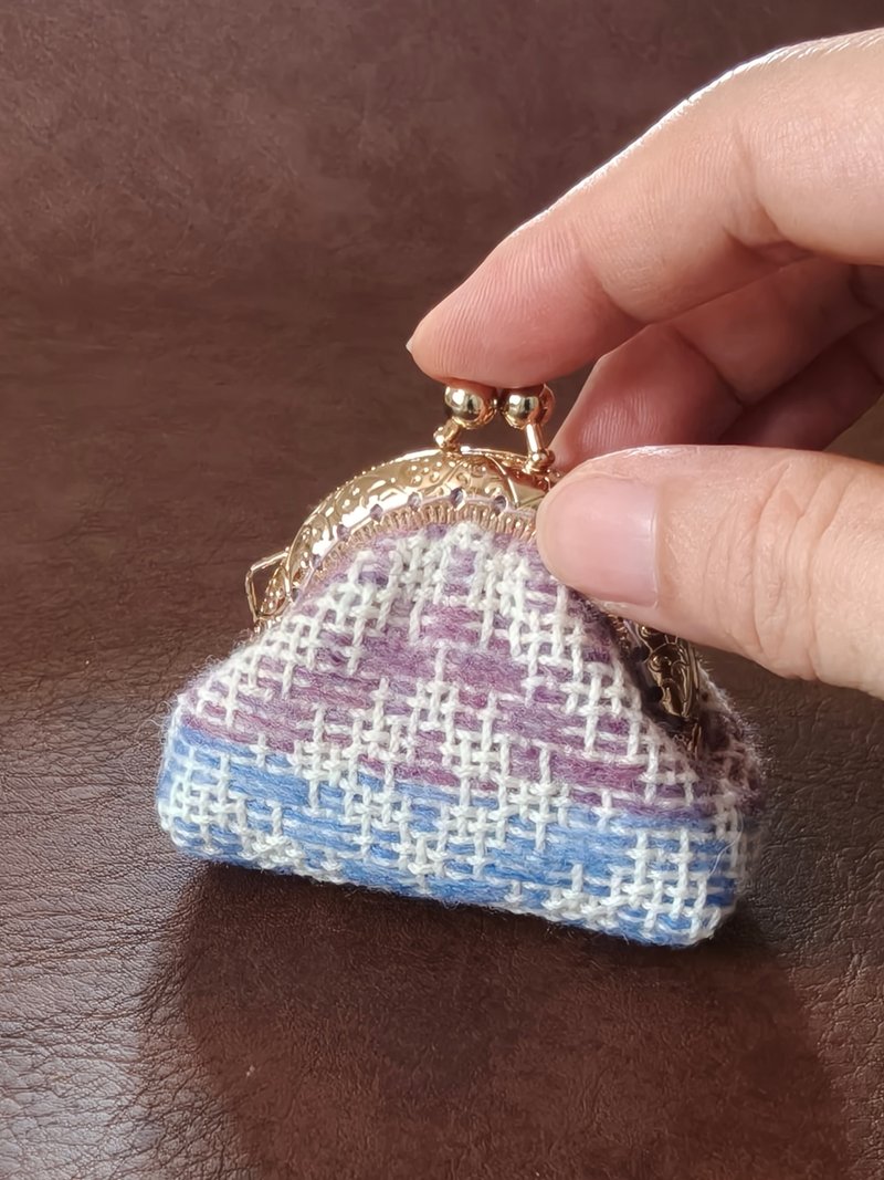 【CaCaの手织布】迷你口金包/零钱包/饰品包/小物包 - 零钱包 - 羊毛 紫色