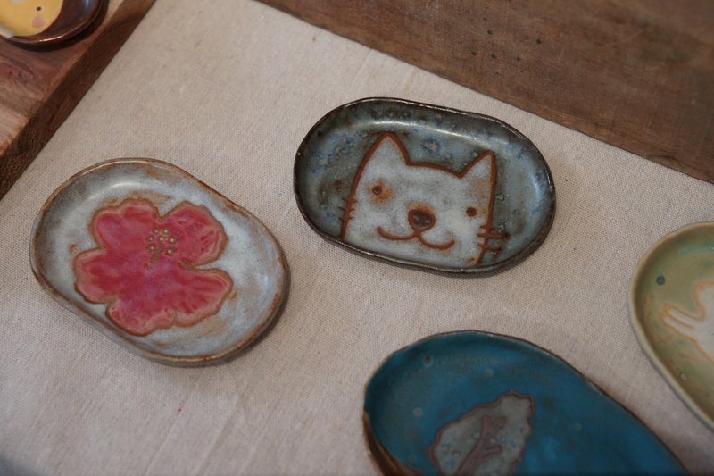 遮盖线绘陶盘(完成两件作品) - 陶艺 - 陶 