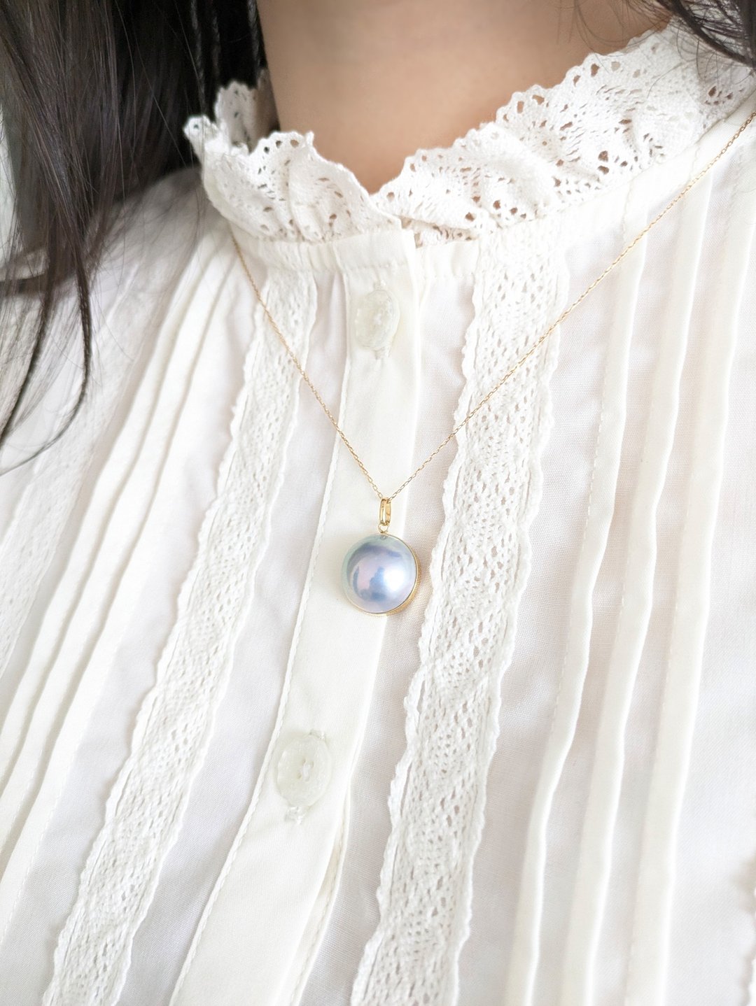 已停产(现货) 月夜 -复古风18K日本Mabe Pearl马贝珠项链 - 紫蓝 - 项链 - 宝石 蓝色