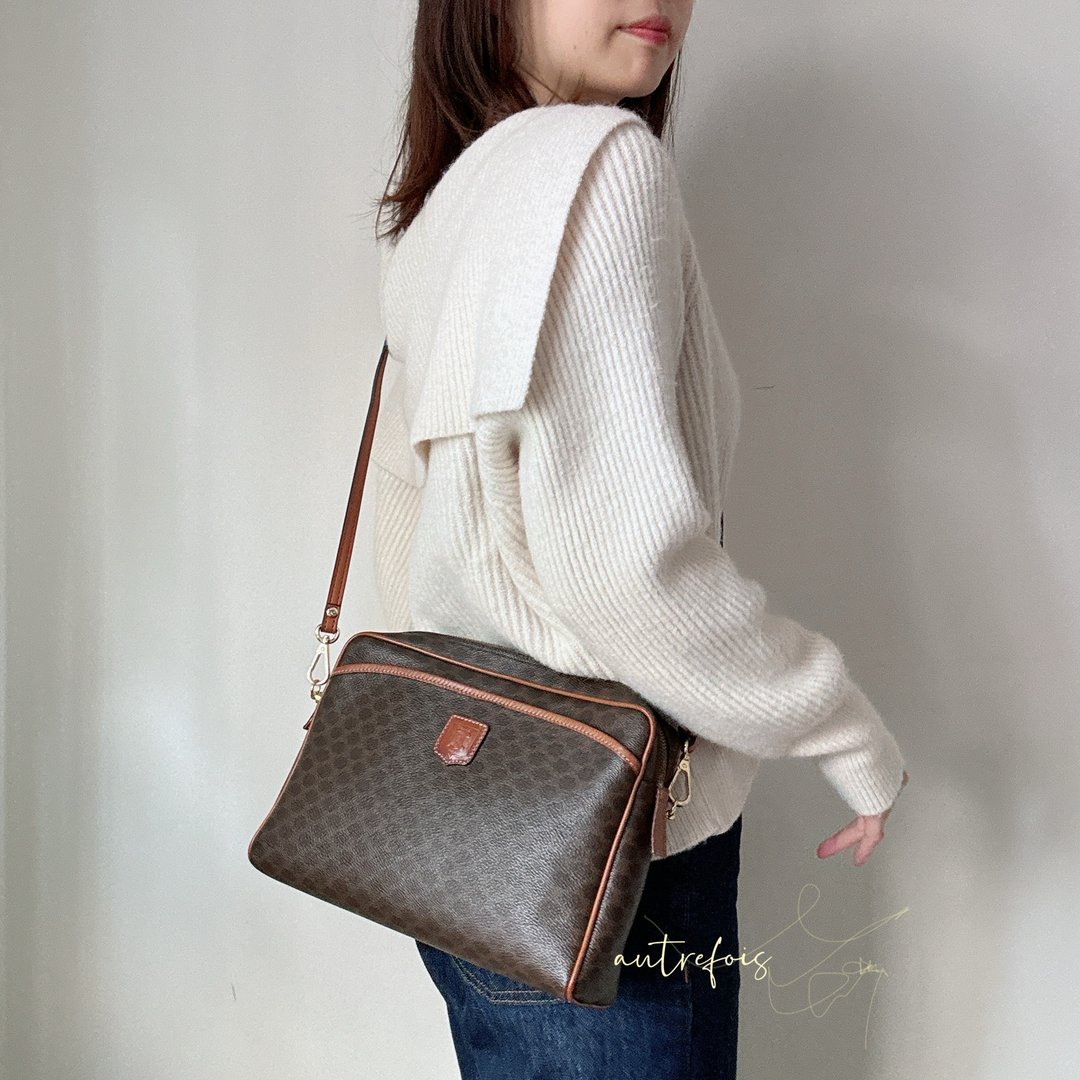 中古 Celine 老花手拿包 单肩包 - 侧背包/斜挎包 - 防水材质 咖啡色