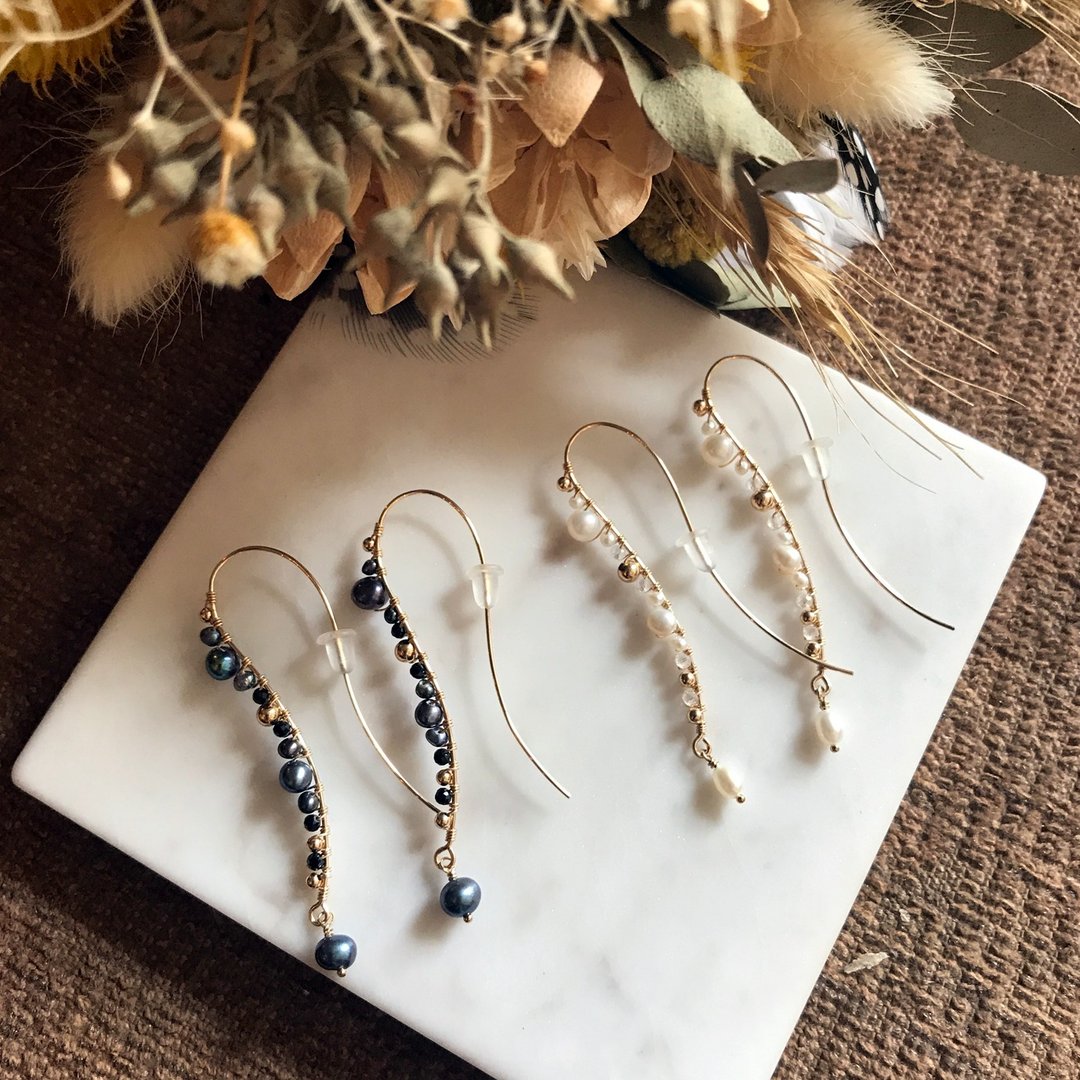 Earrings, freshwater pearls, quartz and 14KGF glittering long earrings, Stardust Pr01 - 耳环/耳夹 - 其他金属 金色