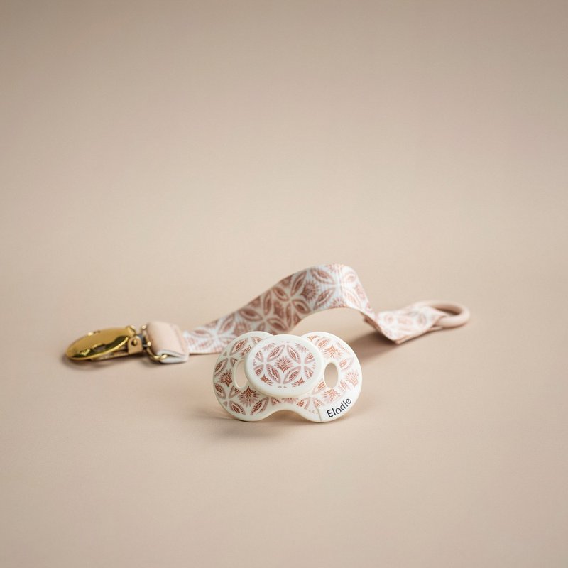 【瑞典ELODIE DETAILS】时尚安抚奶嘴组(奶嘴+夹) -Sweet Date - 奶瓶/奶嘴 - 硅胶 粉红色