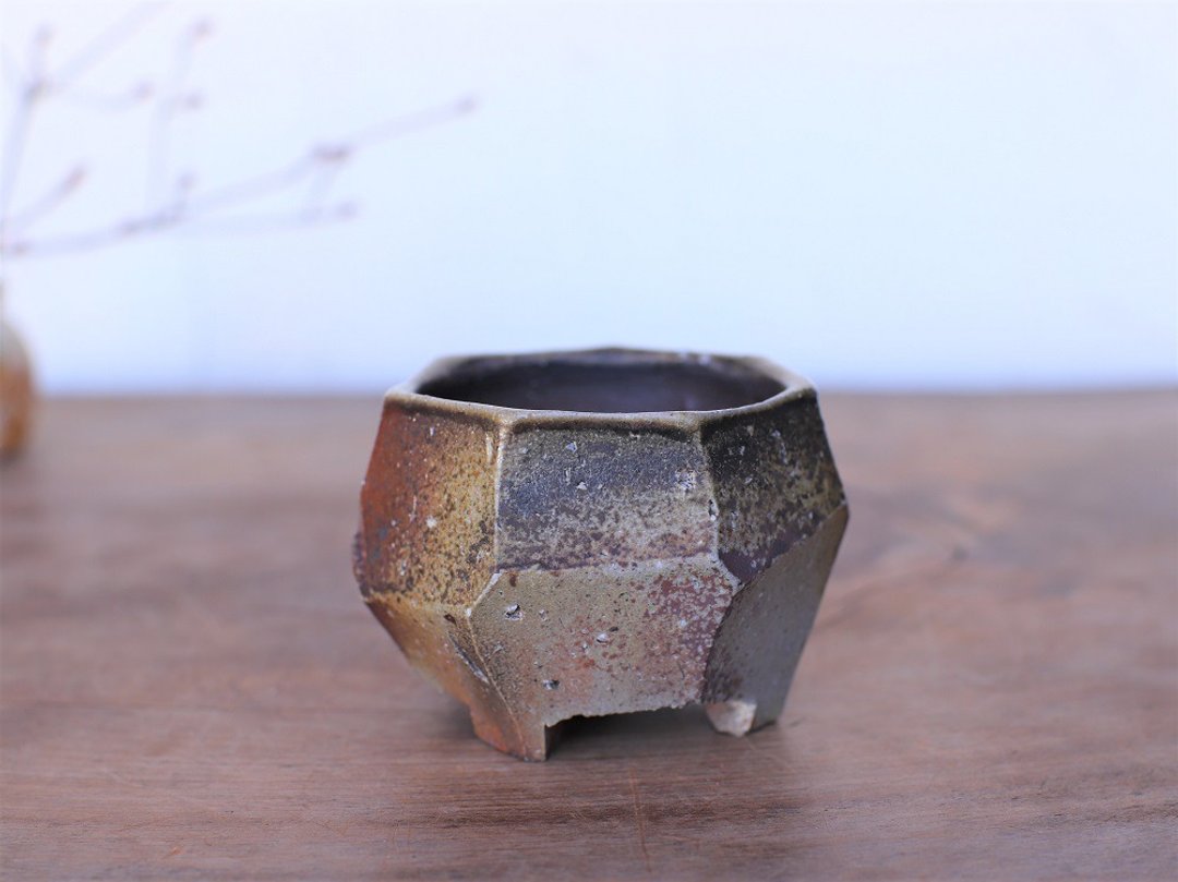 Bizen ware three-legged sake cup gi-340 - 酒杯/酒器 - 陶 咖啡色