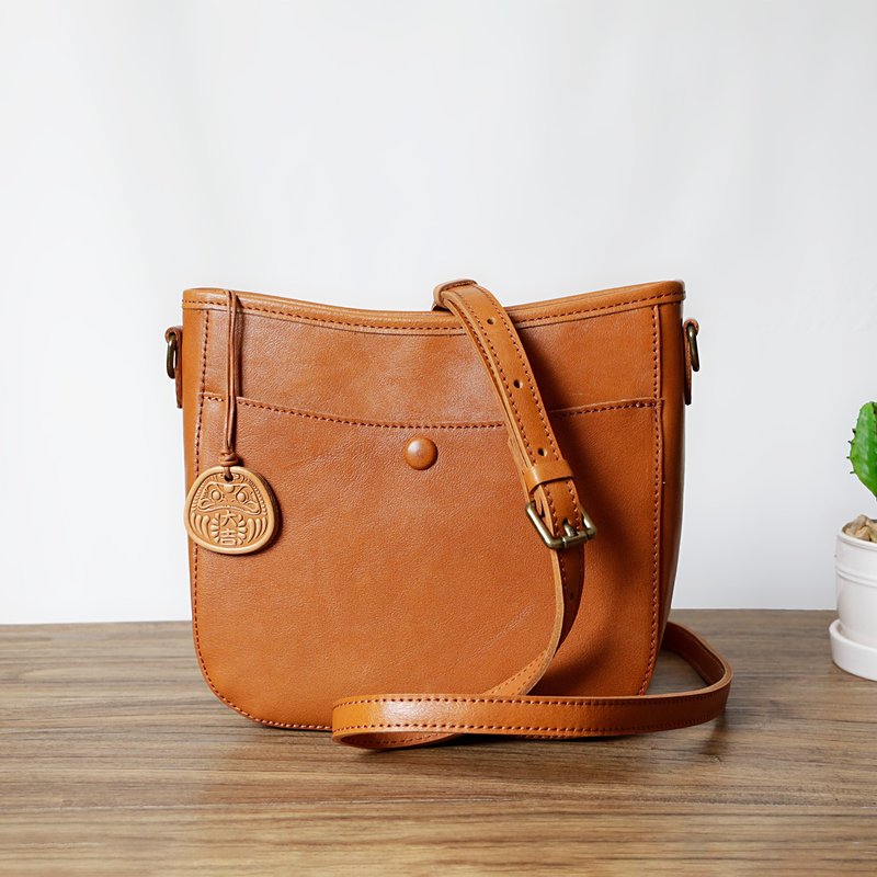 高品质牛皮斜背单肩包邂逅可爱包包 - 侧背包/斜挎包 - 真皮 橘色