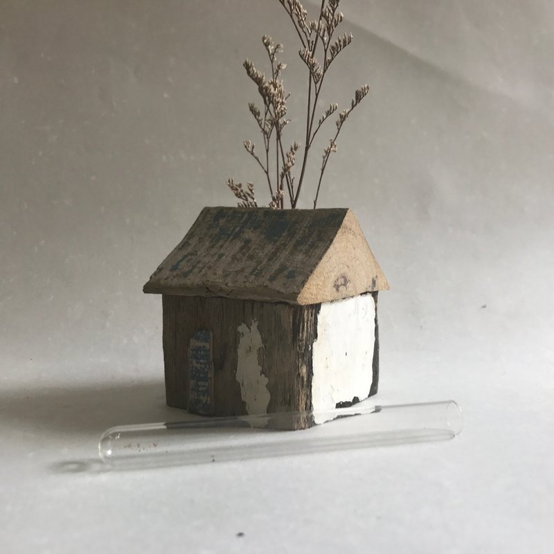 插花乡村小房子 手作独一无二漂流木空间饰品 - 花瓶/陶器 - 木头 银色
