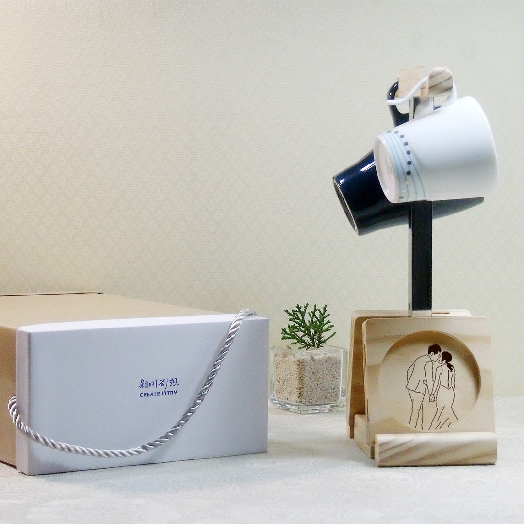 情人手牵手 终成眷属 幸福起点 结婚礼物 杯垫 马克杯架 手提礼盒 - 咖啡杯/马克杯 - 木头 咖啡色
