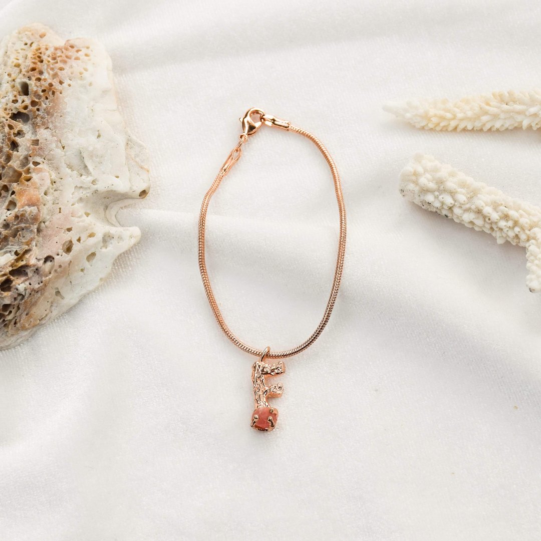 Alphabet bracelet F letter - 手链/手环 - 铜/黄铜 