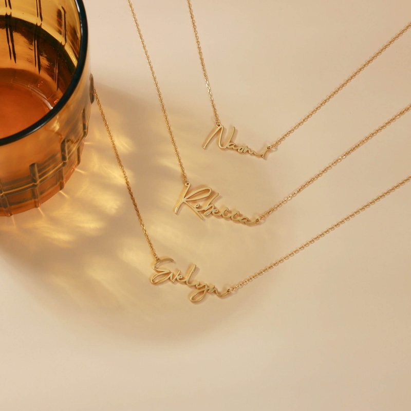客製化名字項鏈 通勤風鎖骨鏈 18k金色 玫瑰金色 送女友禮物推薦 - 项链 - 银 金色
