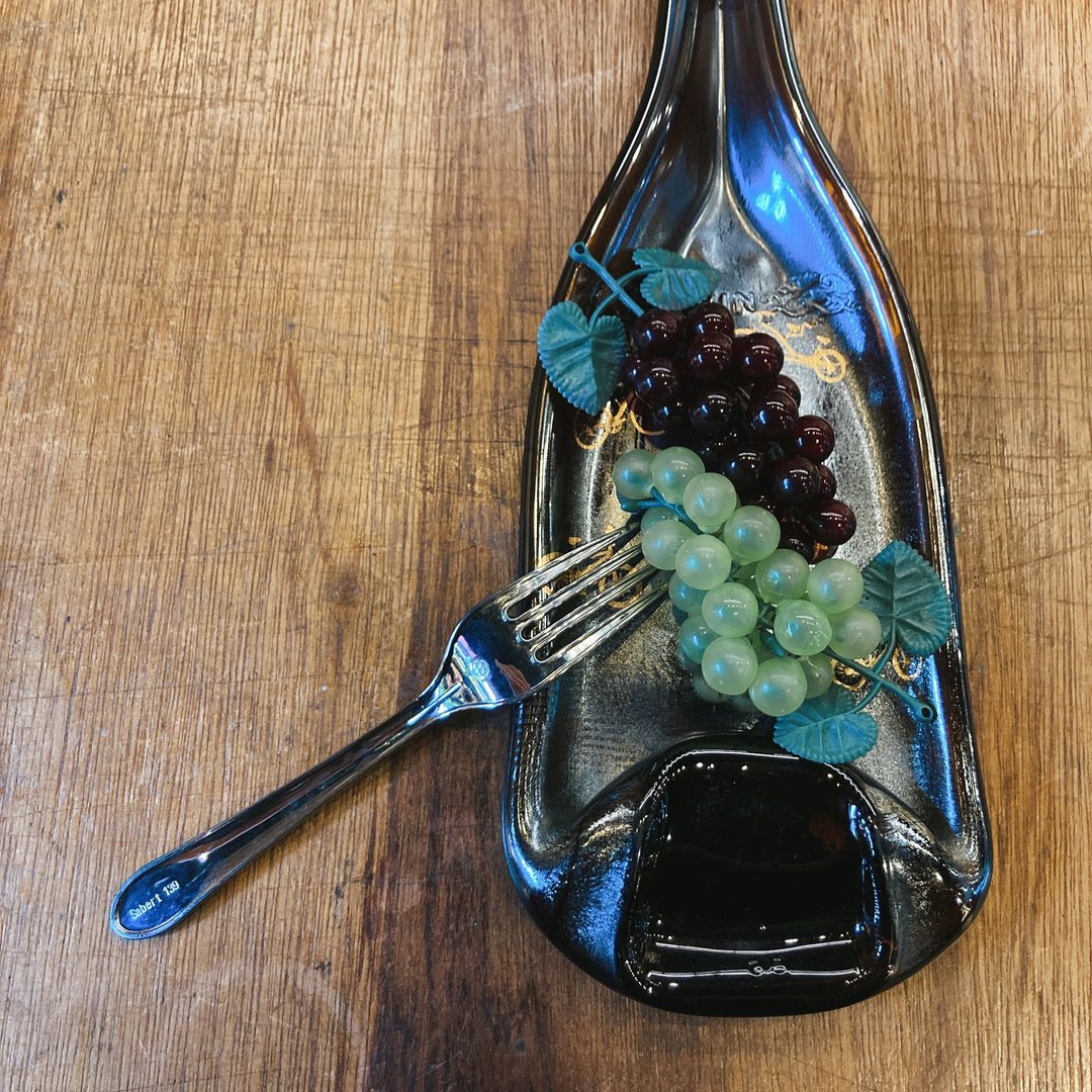 限量商品 烫金脚踏车 日本酒瓶盘 收纳盘 餐盘 - 盘子/餐盘/盘架 - 玻璃 