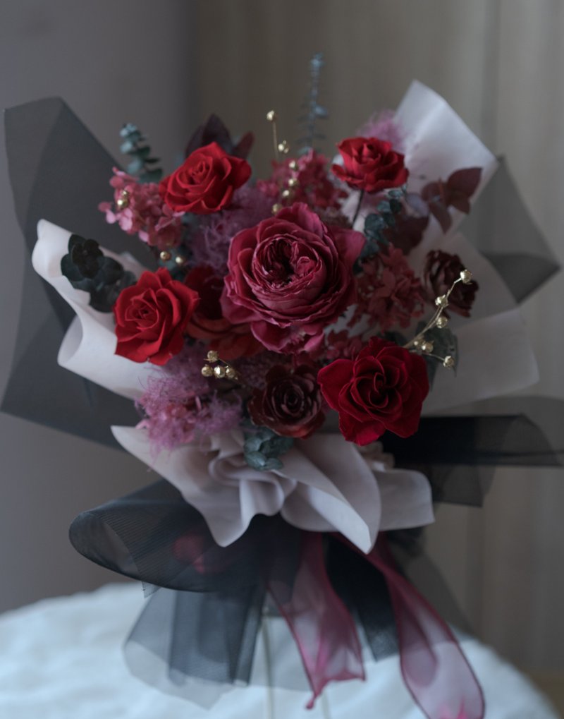 酒红奢华庭园玫瑰永生花束 永生花 告白花束 生日礼物 七夕情人节 - 干燥花/捧花 - 植物．花 