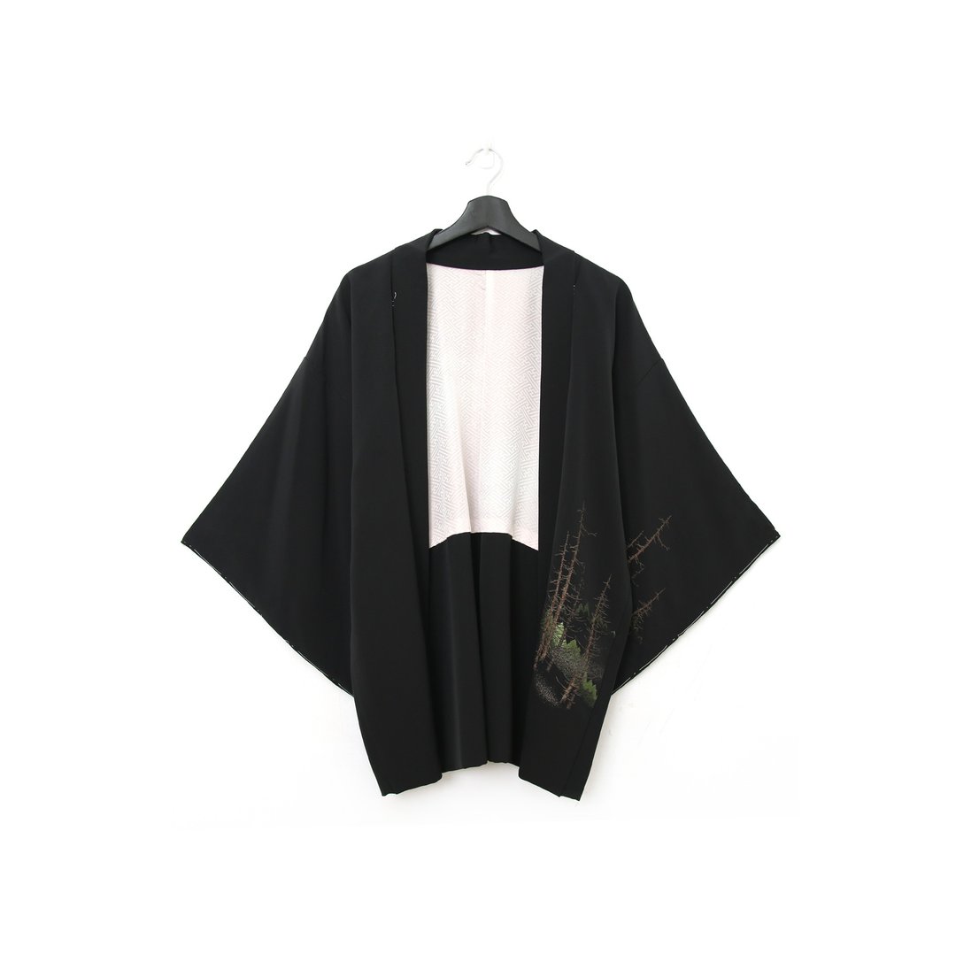 Back to Green-日本带回羽织 刺绣树木林立 /vintage kimono - 女装休闲/机能外套 - 丝．绢 