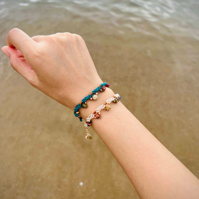 Sea Wave系列-海浪纹-复古珠-手绳-冲浪绳 - 手链/手环 - 蜡 卡其色