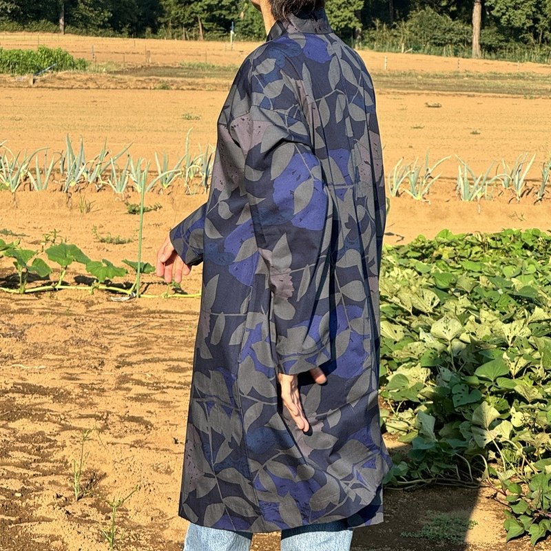 工坊外套 天气图案 夜空 叶 - 洋装/连衣裙 - 棉．麻 蓝色